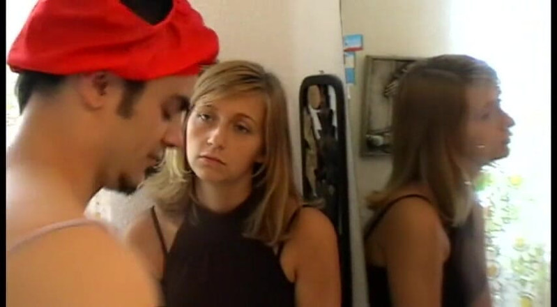 Femdom Austria: Crossdresser Slave Cleans Her Kitchen