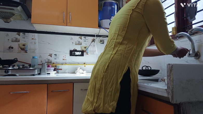 GlamorousBow9: Indian Maid Stepaunty Big Ass Sucking and Anal Sex with...
