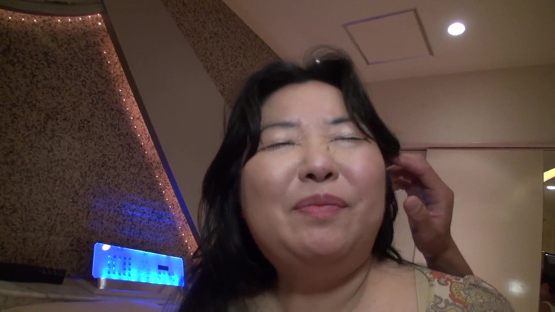 Apolix-JP: 55-year-old Michiko I Met on a Dating Site