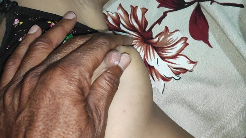 StreetPalyBoy: Une villageoise indienne se fait baiser