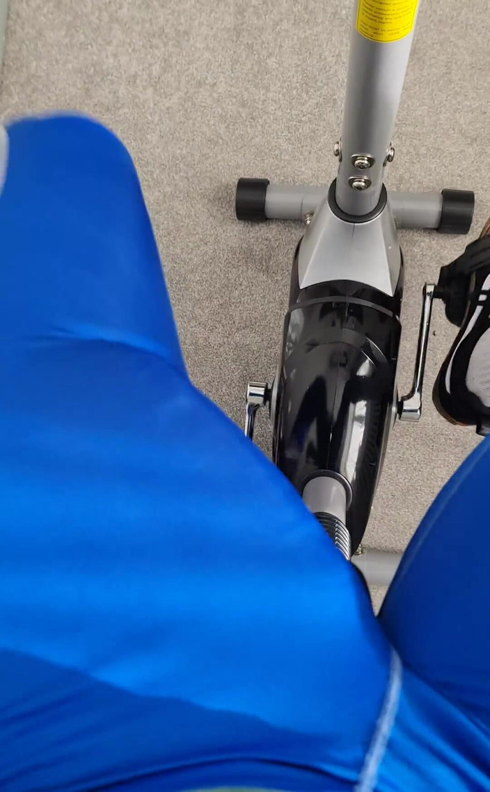 Amadeus: Cardio cock blir hård