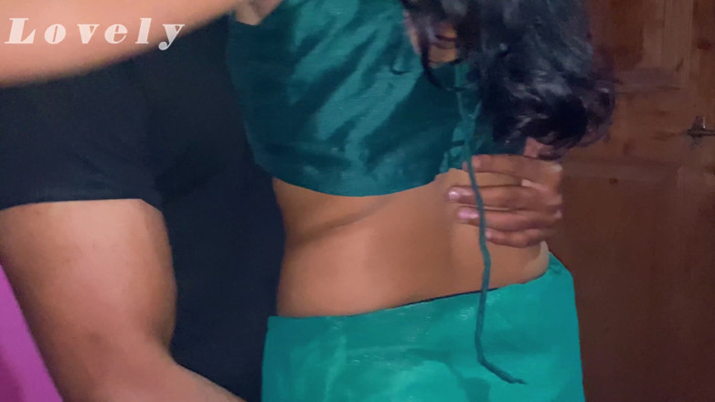 Lovely111: Indiana desi moglie adorabile tradimento con ex amante! HINDI AUDIO