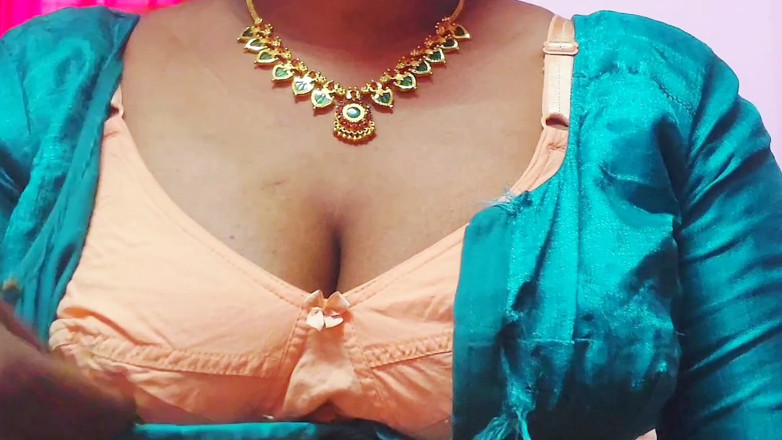 Desi Mohini: Aku berhubungan seks dengan pacar hari ini di sore hari