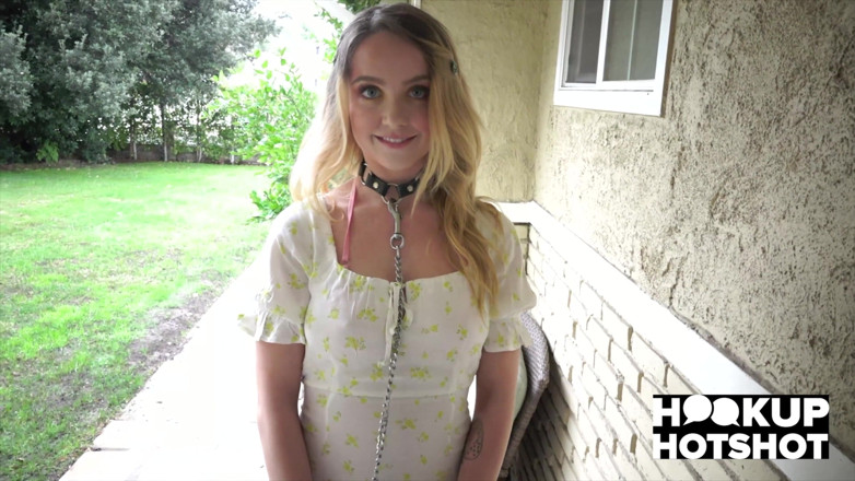 Hookup Hotshot: Nikole Nash Shows off Her Oral Skills in a Hard,...