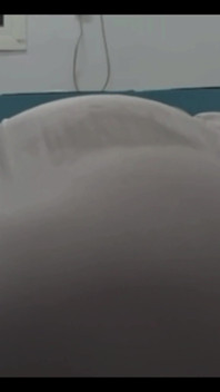 Těsné šaty