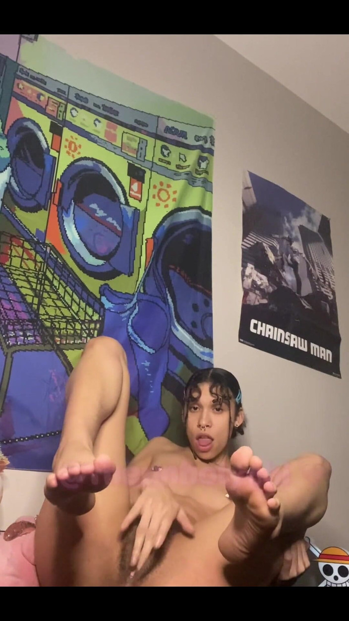 theunholychi: Báječný malý nepořádek