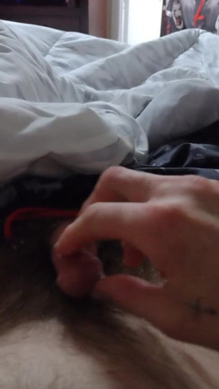 Pussylicker99: 내 자지를 쓰다듬어.