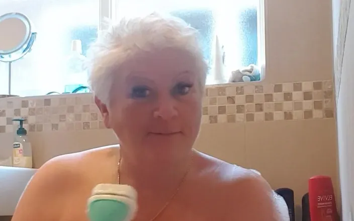 Uk Joolz: And now we come to the best bit in the...