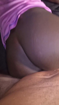 Creampie Amateur on the Bed with My Skinny Black Slut