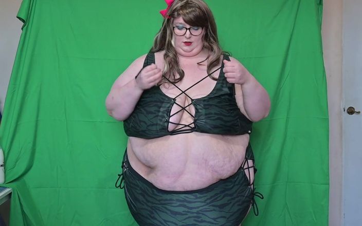 SSBBW Lady Brads: NSFW dikke strip in bikini