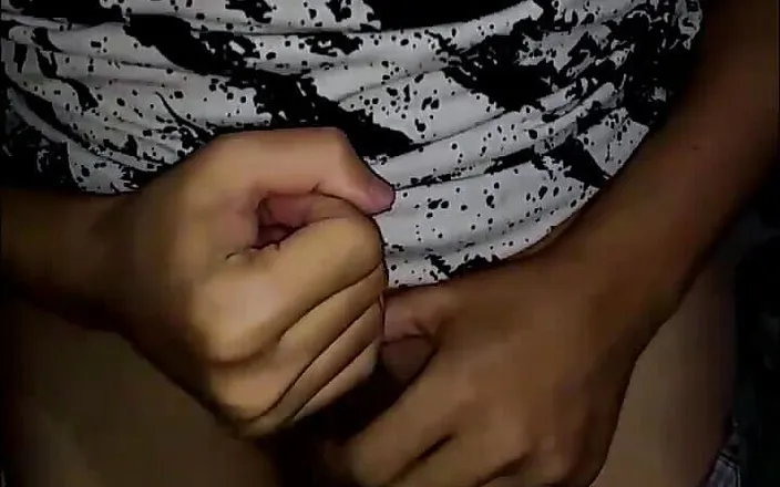 catboyDeniz: Teen Webcam Boy Jerking off Hard