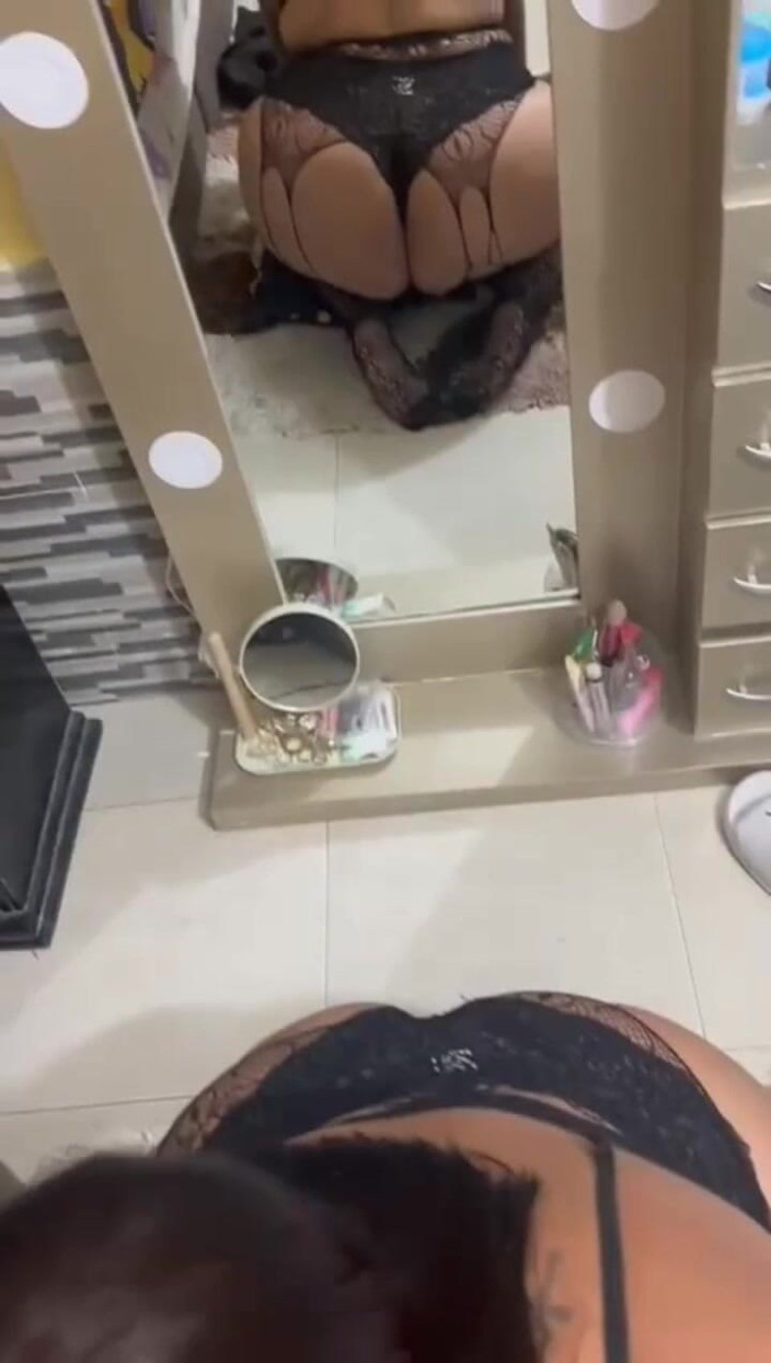 hornyrich: Istri selingkuh!! Cewek ini ganas sama tetangganya sendiri waktu suaminya...