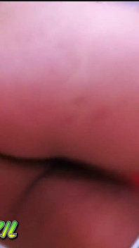 Transexual Brasileira Linda Gozando Na Punheta