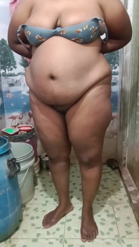 Tamil Busty Stepaunty Bathroom Hot Pussy Fingering Very Nice Pussy Big Boobs Big Ass Beautiful Baby Hard Fucking in the Pussy Hots