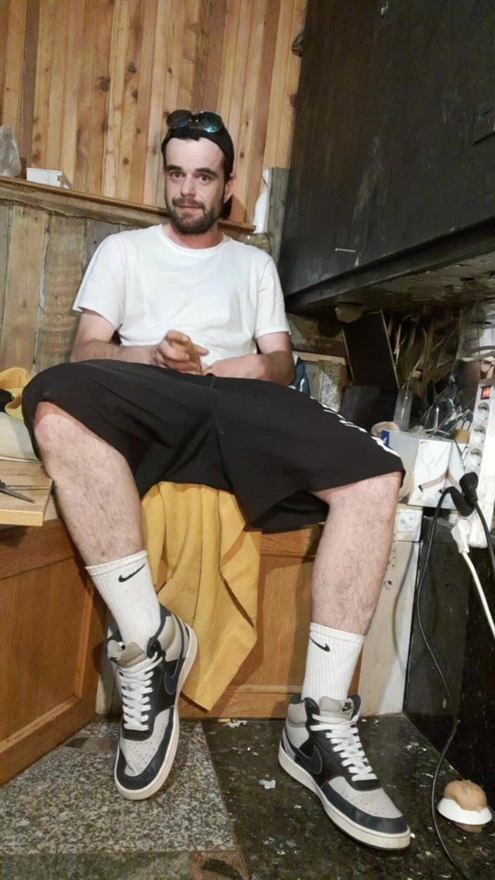 jerkofflover: в кроссовках Nike