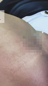 德西胖屁股继妹喜欢干继兄弟的鸡巴