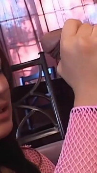 La donna si innamora del rigonfiamento dell'uomo e Vuole vedere e sentire più di Esso!