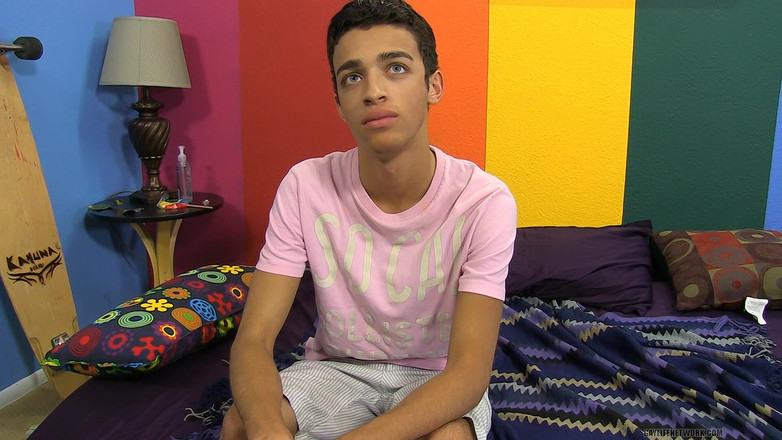 Lollipop Twinks: Một cuộc phỏng vấn với Dustin Cooper