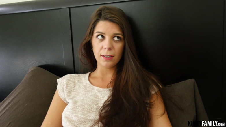 Kinky Family: Comforting my stepsis with sex