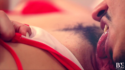 Blush erotica: Interracial anal com boquete com Lexi Grey e Puerto Rock