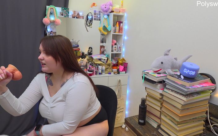 Polly Sweet: Sexuálně potěším chlapa, který není v rámu