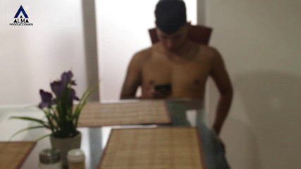 Ferragamo: Šukám svou nevlastní sestru v kuchyni. Vychutnat