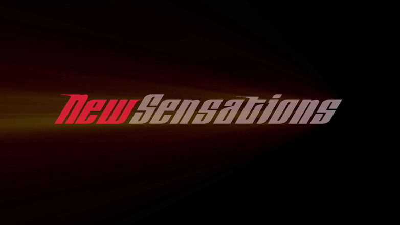 New Sensations: Demi Hawks adore tous les avantages du travail