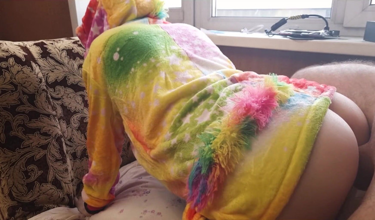 Vaisiti7: A baby in a unicorn costume shows off her ass