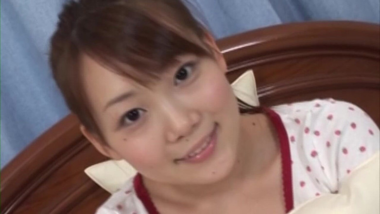 JapaneseAmateur: 완벽한 곡선을 보여주는 장난스러운 아시아 밀프