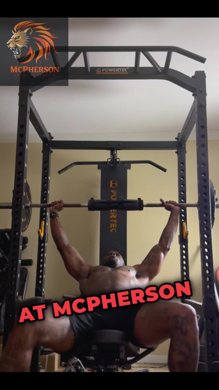 Hallelujah Johnson: แมคเฟอร์สัน ไวทัล ฟิตเนส