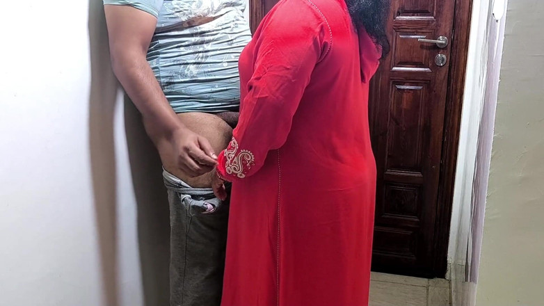 Arabic Bbw: Tại nhà
