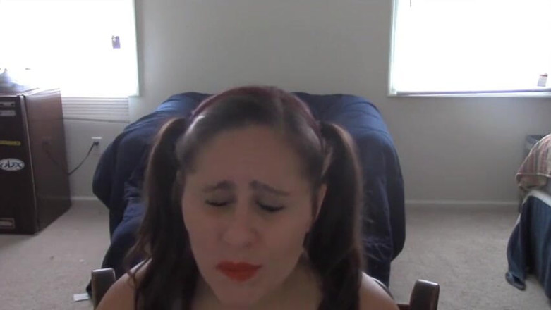 Selfgags classic: Self-gagging on skype!