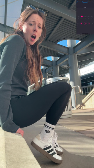 Nadia Foxx: 外でイくのに最高の場所を見つけよう!