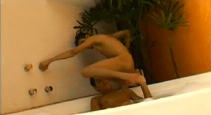 Hot Latinos dudes not gay but curious: Sexy hetero-latino fickt zum ersten mal 21