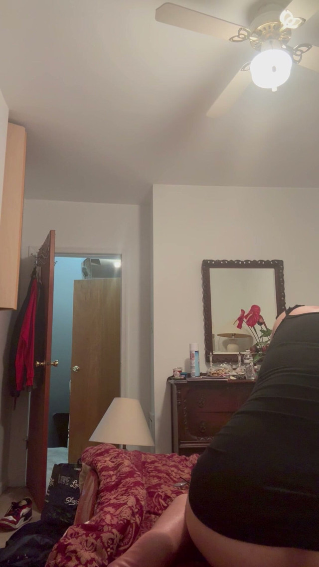 Black dress riding (Kinky39)