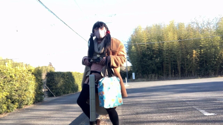 megu2002: Samouk nr 95 Noszenie podpasek i tamponów oraz odsłanianie chodzenia Część 2