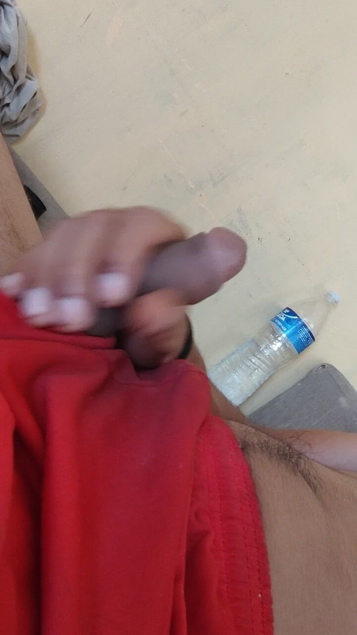 AlexAlejandro13: Ik hou ervan om te praten terwijl ik eraan trek