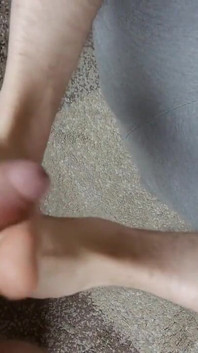 Cumshot on Barefoot