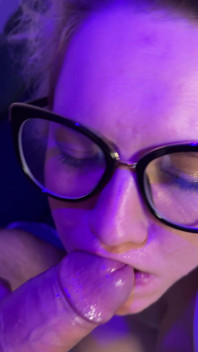 Insanely Sloppy Deepthroat BJ From Live Show - Throatfucked & Facial
