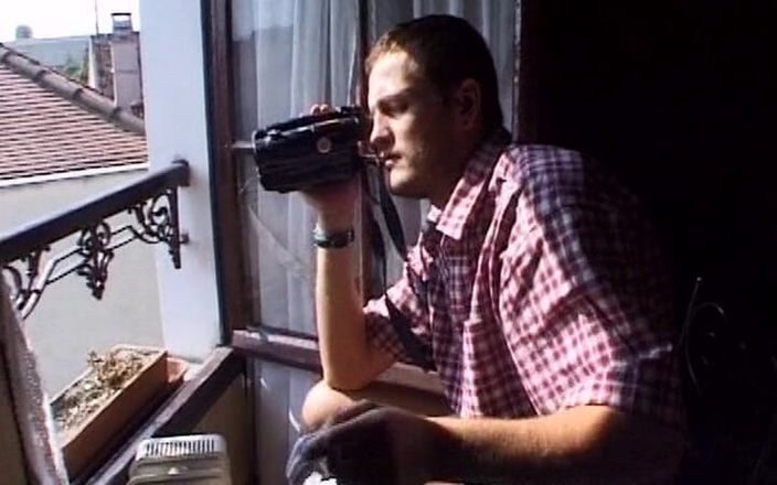 Planete Francaise: Watch This Special Session with Teasing French Babes