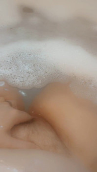 Bath Time Solo Fun