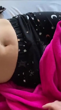 Tohle je špatná díra! nejprve byla milfka rozhořčená, pak si to užila
