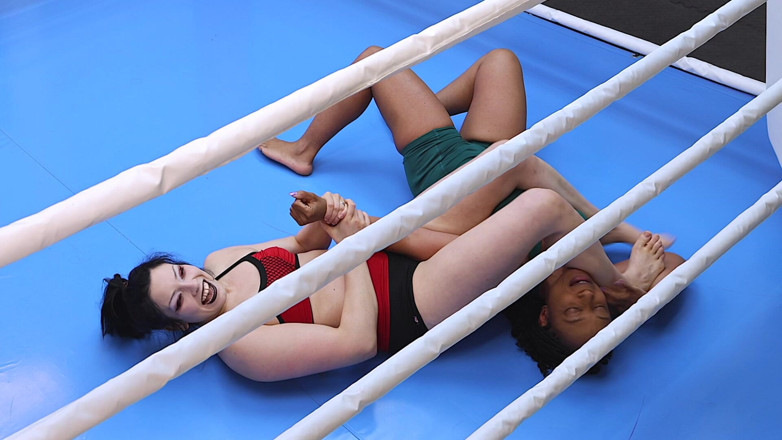 Red Sign Wrestling: Lola marie gegen Goth Delilah