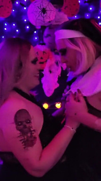 Smoky Blowjob: Rayuan Halloween