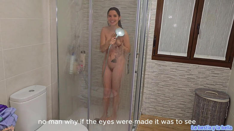 Labestiaylabella: Můj přítel masturbuje, zatímco mě sleduje, jak se koupu na...