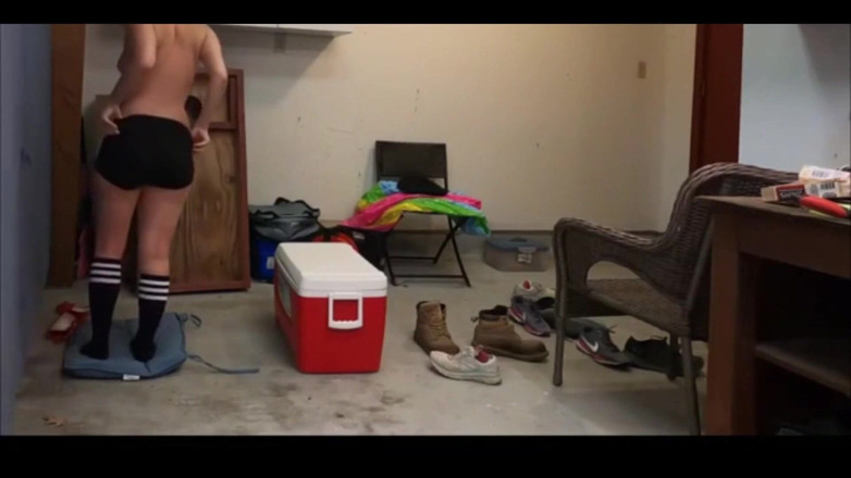 ScarlettRavenXO: Wife's First at Home Gloryhole with a Local Fan