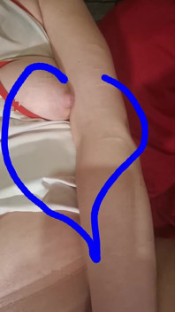 La mia figa gioca con lovense toy im hmm