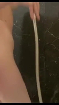 Sexy zadek a prsa Elza Kom