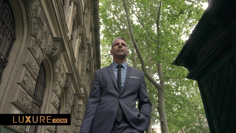 Luxure: Velmi užitečný soused