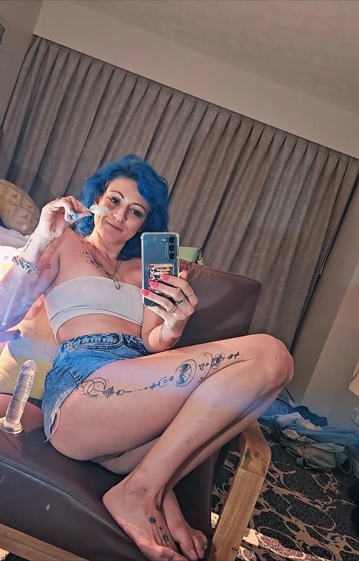 Princess Bubblegumx: PoV Sei il gelato (e io ho un cattivo umore)